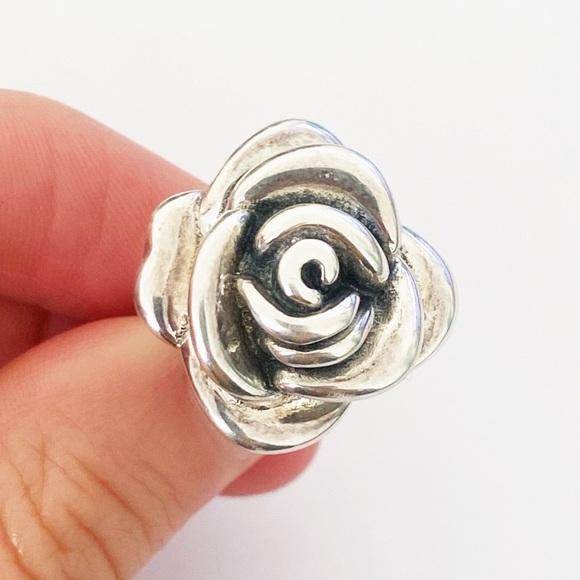 Sterling silver large rose design statement ring size 7 - Picture 8 of 9